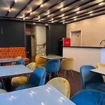 & Luxe Ξενοδοχείο