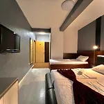 & Luxe Ξενοδοχείο 4*