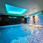 & Luxe Ξενοδοχείο