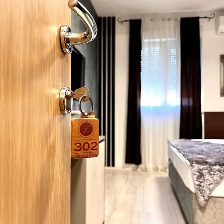 Ξενοδοχείο & Luxe Μόσταρ