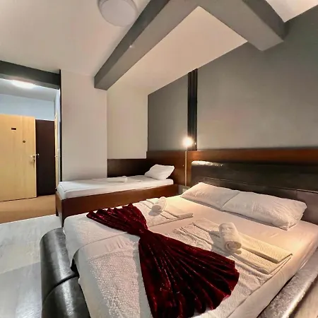 & Luxe 4*