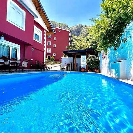 Hotel & Luxe Mostar