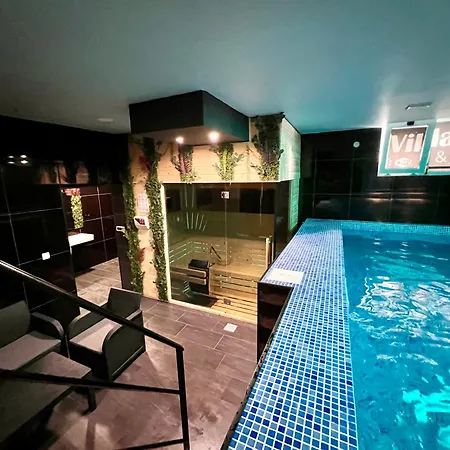 & Luxe Hotel 4*
